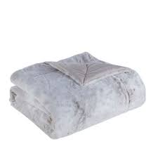 If you're looking for traditional home decor that leans between bohemian, romantic and slightly preppy, this sight is for you. Clearance Home Decor Bed Bath Beyond