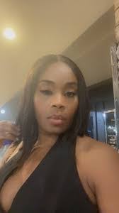 Kerryann Smith's Instagram, Twitter & Facebook