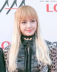 Lalisamanoban Lisa Blackpink Jisoo Rose Jennie Blackpink Lisa Kpop Girls Blackpink