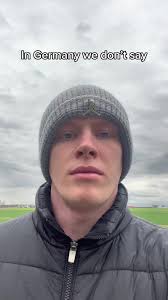 In Germany we don't say 🇩🇪🧤