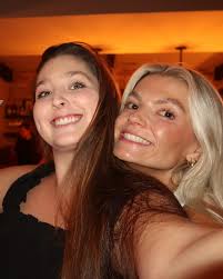 Allison Briggs (@alllie_sun) • Instagram photos and videos