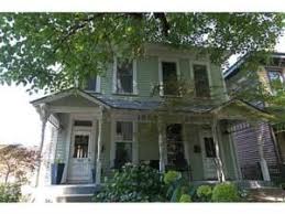 Cottage Home Historic Neighborhood And Homes For Sale In Indianapolis Cottage Homes Cottage Historic Homes