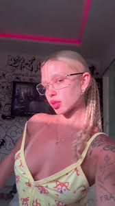 POLLYANA MOTA - Porn Videos & Photos - EroMe