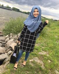 Pin On Basortusu Hijab Tesettur Giyim Kombinleri