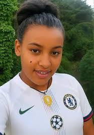 Larissa Pittman's Instagram, Twitter & Facebook