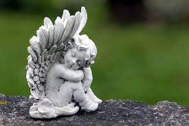 Engel, a song by rammstein on record player. Die Engel Sind Flugge Geworden Und Fur Die Theologie Bedeutungslos Feinschwarz Net