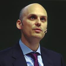 Supramolecular Approaches for Taming the Chemo- and Regiochemistry of C60  Addition Reactions