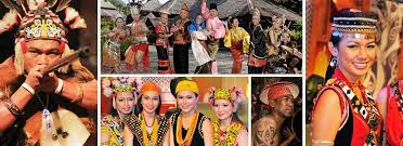 The iban population is concentrated in sarawak, brunei, and in the west kalimantan region of indonesia. People Culture Of Sarawak Amazing Borneo Tours