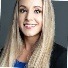 Shannon Gormley's Instagram, Twitter & Facebook