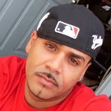 Stream Erick Falcon music