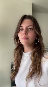 Julia Best Warner Music