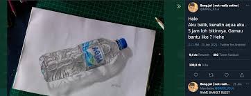 Unduh stok foto warna aqua di stok agen fotografi terbaik dengan jutaan stok foto, gambar dan lukisan premium berkualitas tinggi bebas royalti dengan harga . Viral Seniman Gambar Aqua Mirip Aslinya Klarifikasi Redraw Dihubungi Pihak Produsen Air Mineral Tribunnewsmaker Com