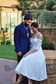 Hugedomains Com Shop For Over 300 000 Premium Domains Deepika Ranveer Bollywood Actress Bollywood Celebrities