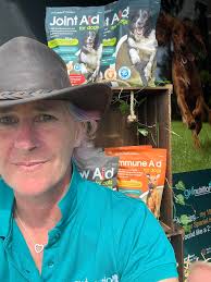 claire forgacs (@cforgacs)