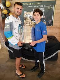 When your agent Andre Lessard from Heroes Sports Marketing put out the call  looking for help to organize the William Carrier private Stanley Cup party,  you all stepped in without hesitation! A