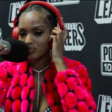Stream Lola Monroe Freestyle With The LA Leakers