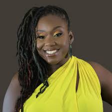 Awww 🥹💖 her reaction was priceless ✨ I really hope you enjoyed your  birthday, Kimayah 🎂🎉 Our January Special is now