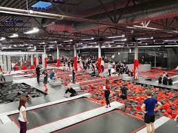 Jumpyard er endelig åbnet igen! Sasongsavslutning Med Laget Helsingborg Jumpyard Trampolinpark