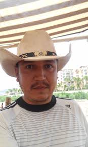 Anuar Morales (@anuarmorales121)