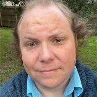 Lee Calvert's Instagram, Twitter & Facebook