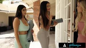 HOG.TV | Violet Myers & Carolina Cortez team up to fuck their yoga teacher Kali  Roses in a wild threesome