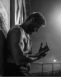 скачать фильм о чем еще говорят мужчины на телефон Ideia Por Gleb Filippov Em Hugh Jackman Filmes Super Herois Logan Filmes