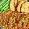 Sayangnya, kalau salah mengolah bikin sambal terasi nggak tahan lama. 1