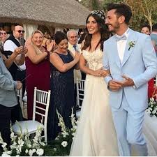 Deniz baysal , deniz baysal biyografi , deniz baysal hayatı, deniz baysal özgeçmişi , deniz baysal hakkında , deniz baysal doğum yeri , deniz baysal fotoğraf , deniz baysal video. Deniz Baysal Ile Baris Yurtcu Evlendi Magazin Haberleri Ntv