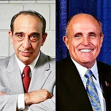 🗽🏢 📸 PIC. Carmine “The Snake” Persico and U.S. Attorney Rudolph “Rudy”  Giuliani. ⏳ Many people thought that Carmine “Junior” Persico sabotaged his  own defence by representing himself in the Commission trial.