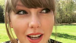 While taylor might not like us looking at her. Taylor Swift Reacts To Fans Praising Sugarland S Babe Video Sugarland Taylor Swift Just Jared
