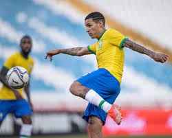 O peru jogou e, se o senhor vir o filme do jogo, com dez minutos botou uma na trave. Selecao Olimpica Enfrentara Emirados Arabes No Seu Ultimo Amistoso Antes Dos Jogos De Toquio Lance