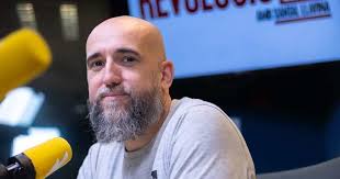 Jon Hernández, experto en IA, advierte sobre nuestro futuro laboral: "En  cuestión de un año, la IA podrá reemplazar cualquier trabajo en remoto"