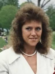 Karen Sobczak's Instagram, Twitter & Facebook