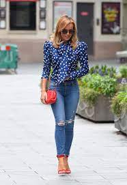 Amanda jean holden is on facebook. Amanda Holden In A Blue Ripped Jeans Leaves The Global Studios In London 07 02 2020 Lacelebs Co