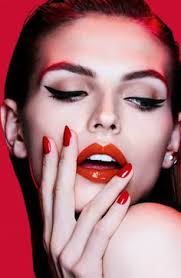 Jennifer Tsoi (jennifertsoitszkwan)