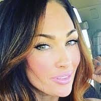 Stacey Butts's Instagram, Twitter & Facebook