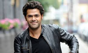 Tu veux quoi toi fais pas le mariole avec moi sale halouf. Jamel Debbouze Raconte L Accident Qui Lui A Coute Son Bras