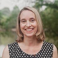 Ellen Stoll's Instagram, Twitter & Facebook