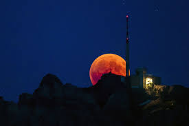 Wed, may 26, 2021 … The Super Blood Moon Is Coming Prepare Yourselves For Extreme Emotional Highs Lows
