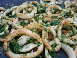 Anneaux D Encornets Persilles A La Plancha Les Plaisirs De La Bouche Recettes De Cuisine Calamar Recette Recette Poisson