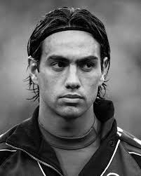 22 year-old Riccardo Calafiori for Italy vs Albania 🇮🇹👇🏽 • 100% aerial  duels won • 93% pass accuracy • 5 recoveries • 3 interceptions • 2/2  dribbles completed This look is familiar 😮‍💨💎