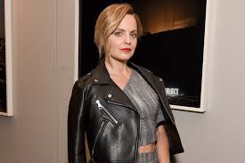 Jul 21, 2021 · mena suvari starred alongside kevin spacey in 1999's american beauty 19 years before sexual assault allegations emerged against him. Weqbuxq0cmfrgm