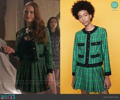 Black And White Plaid Skirt And Jacket Set Cheryl S Green Plaid Skirt And Jacket Set On Riverdale In 2020 Riverdale Fashion Green Plaid Skirt Plaid Skirts