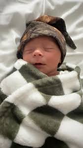 Custom Baby Shower Gifts for Boys and Girls