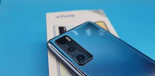 Vivo Y70 review: unboxing and first ...