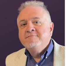 Gary Colombo's Instagram, Twitter & Facebook