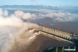 From the northernmost province of heilongjiang to the southernmost province of fujian, floods destroyed homes and submerged crops on a massive scale. China Massive Flood Update Floodwater Discharged From Three Gorges Dam Images Vietnam Times