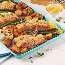 Le Site Pratico Pratiques Com Propose Une Foule De Recettes Ainsi Que Des Contenus Pratiques Et Inspirants Por Seafood Recipes Sheet Pan Recipes Healthy Dinner