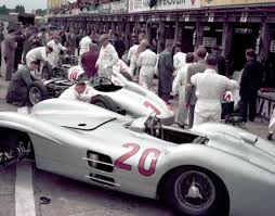 1954 Xvii Grosser Preis Von Deutschland Nurburgring Mercedes W196s Of Hans Hermann And The W196 Of F Mercedes Benz Classic Sports Car Racing Classic Mercedes