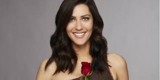 The Next Bachelorette Becca Kufrin Has Already Announced She S Engaged Becca Kufrin Becca Bachelorette